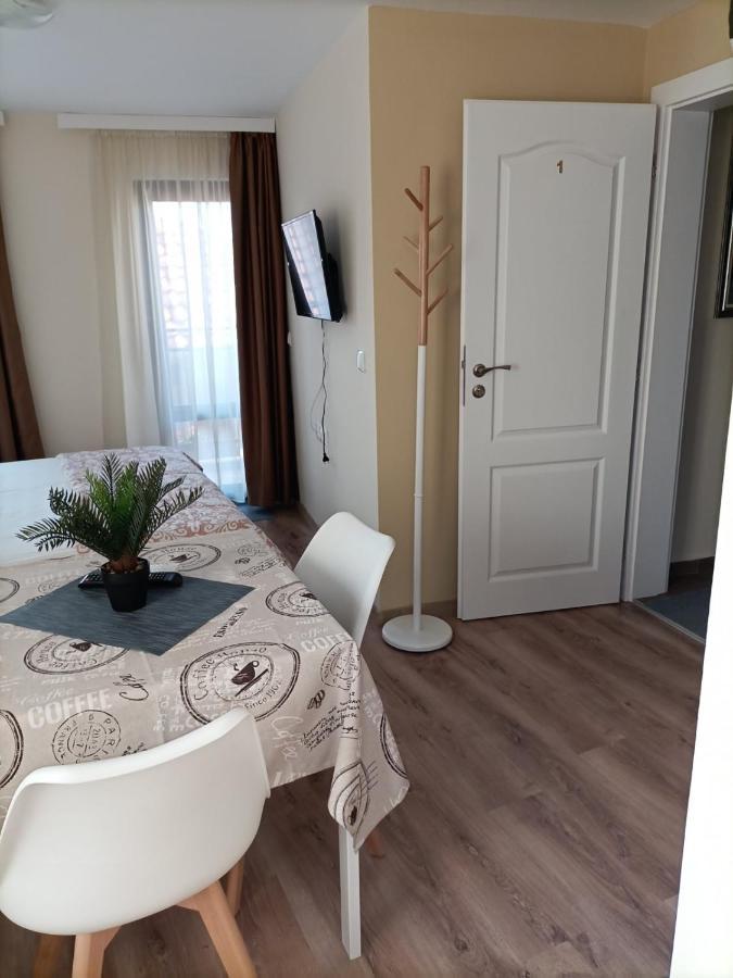 Damaris Hotel Sozopol Exterior photo